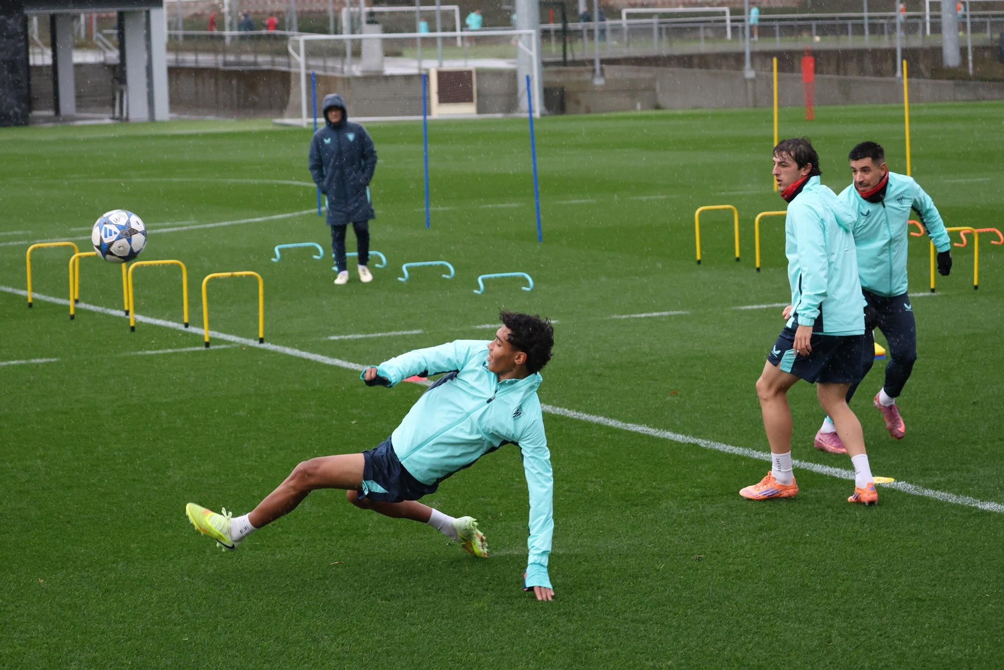 Entrenamiento del Athletic en Lezama