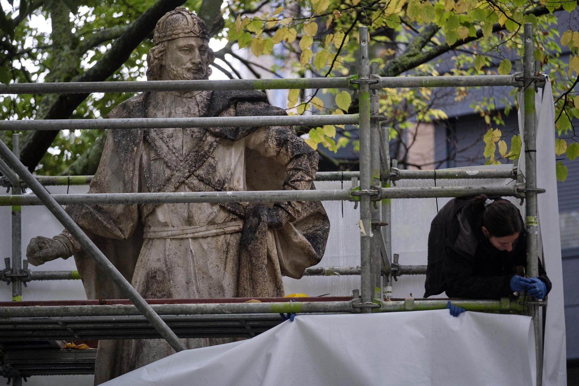 Las primeras estatuas se trasladarán de Sarasate a la Taconera la próxima semana