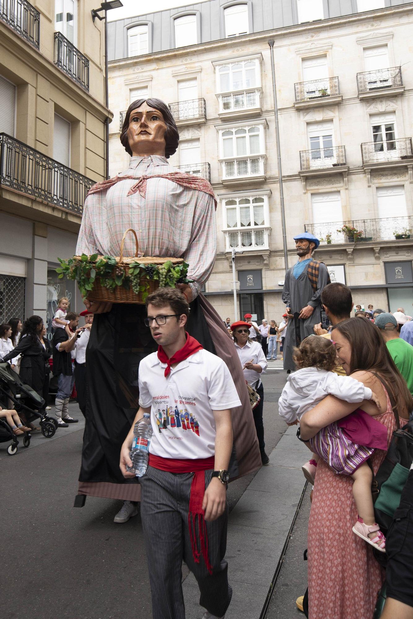 Comparsa de Cabezudos