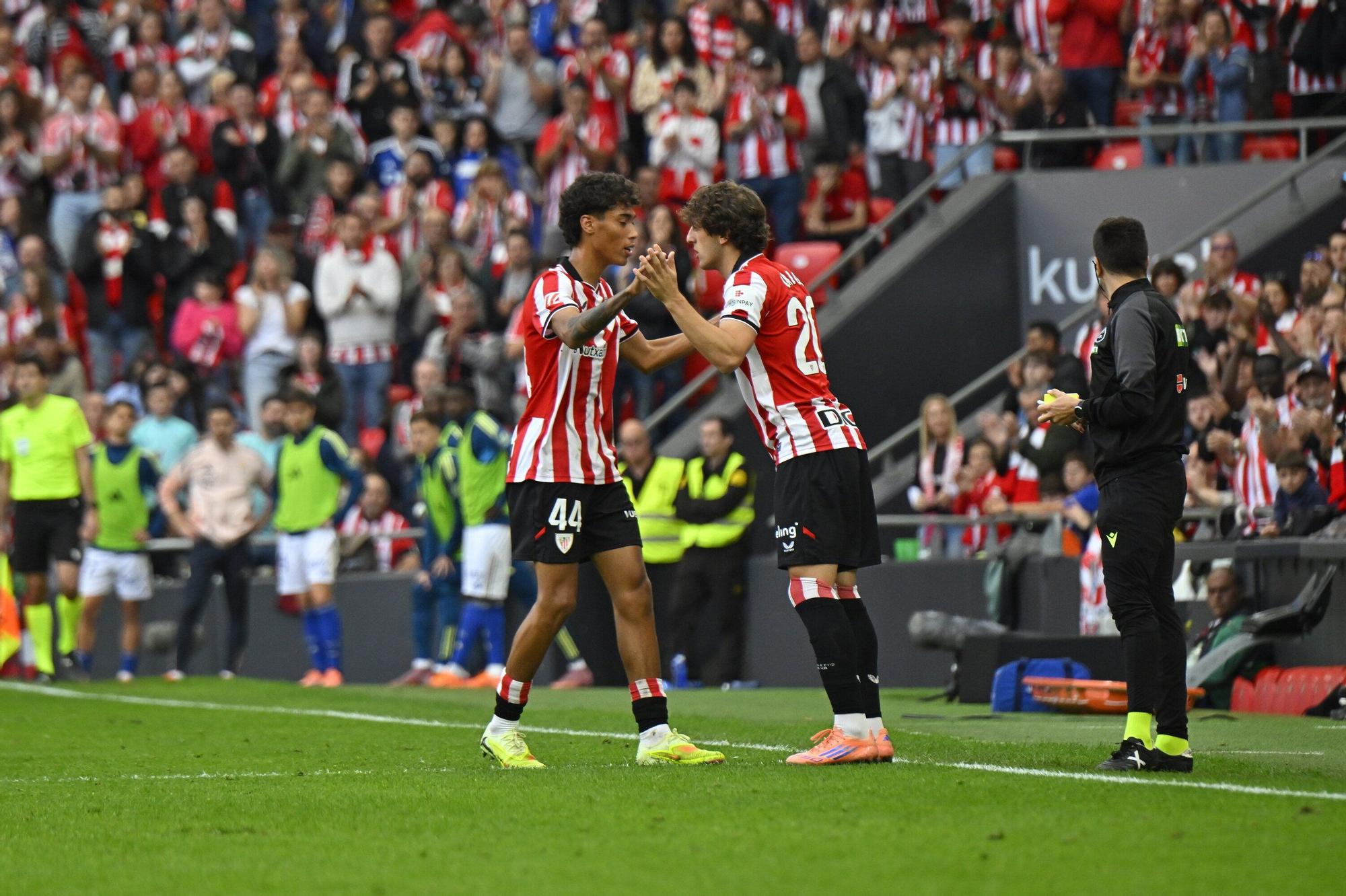 Athletic-Real Oviedo, en imágenes