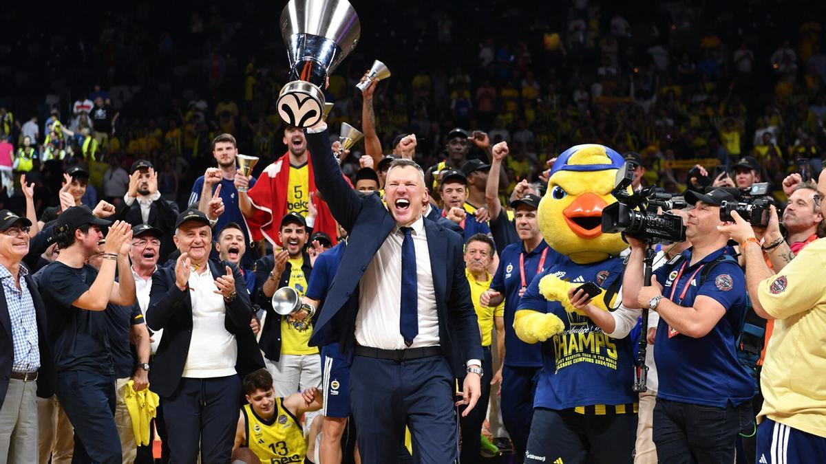 El Fenerbahce defenderá el título conseguido la pasada temporada.