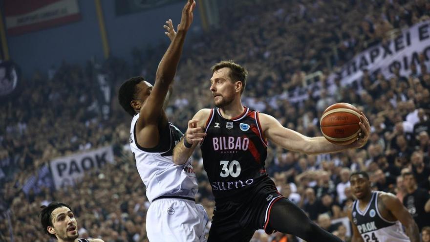 Dos equipos  muy cambiados  para repetir final