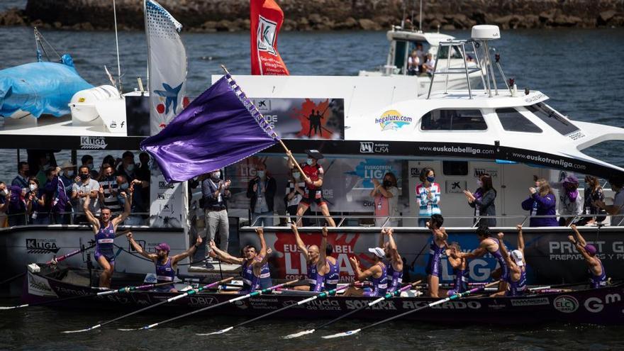 Santurtzi sigue con paso firme y suma una nueva bandera