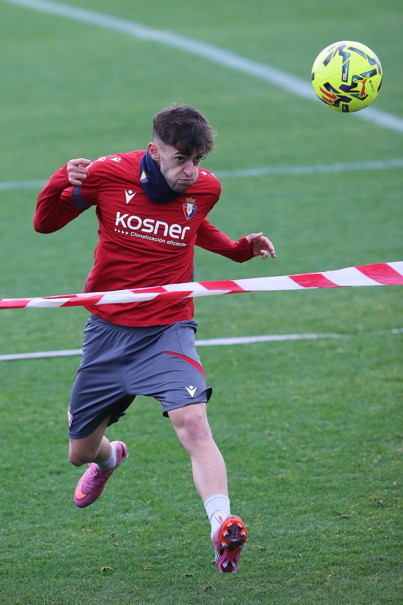 Fotos del entrenamiento de Osasuna (20 de noviembre de 2025)