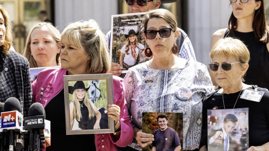 Meta y Google, obligadas a pagar 2,6 millones a una joven tras sufrir varias crisis por su adicción a las redes