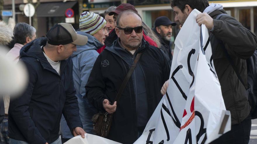 La plantilla de Enviser protesta ante el despido de un compañero tras la huelga