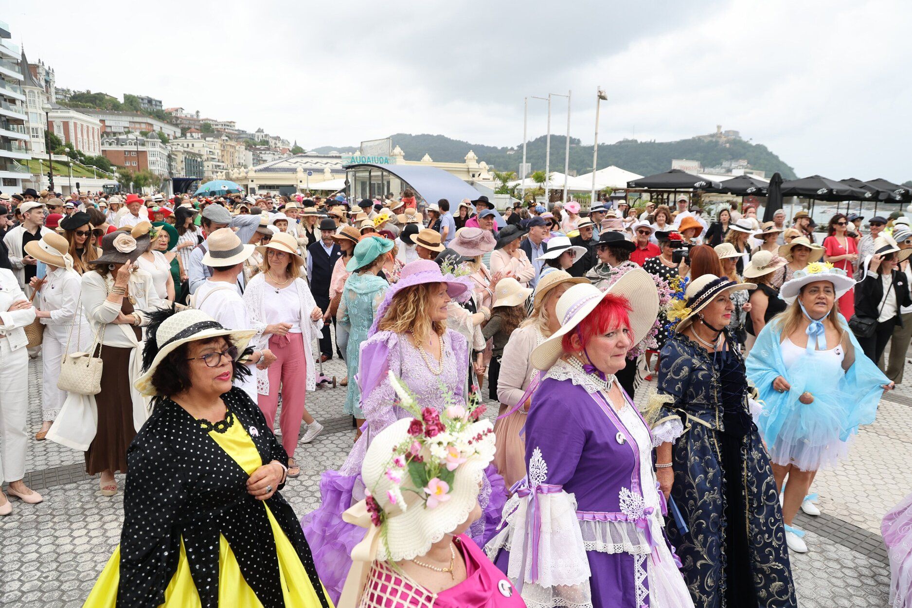 [Fotos] Donostia, hasta el 'gorro'