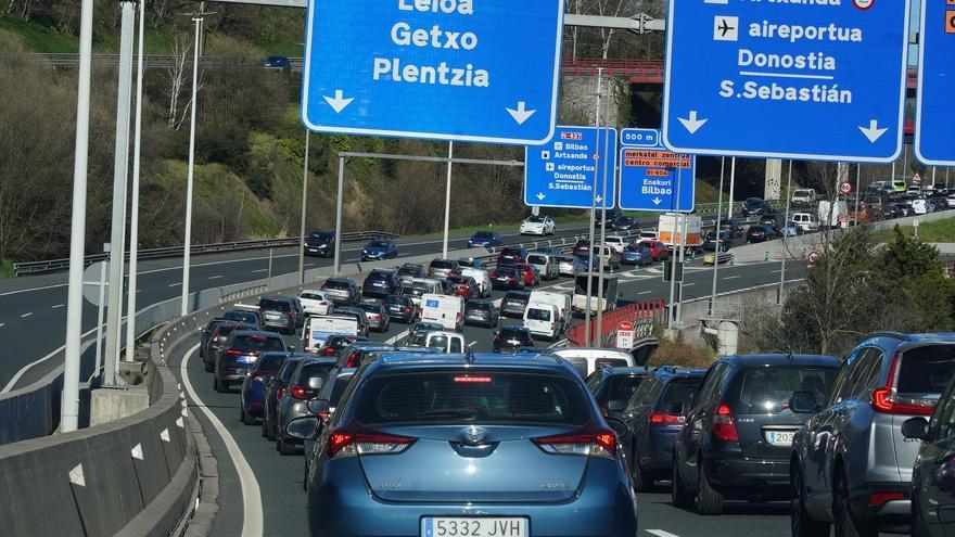 Tres heridos en un accidente en La Avanzada sentido Getxo