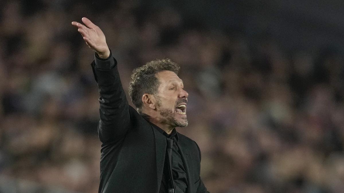 Diego Simeone durante un partido