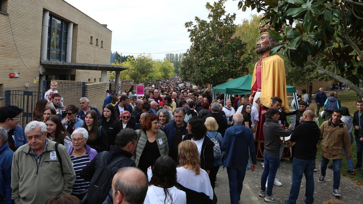 Nafarroa Oinez arrakastatsua Atarrabian.
