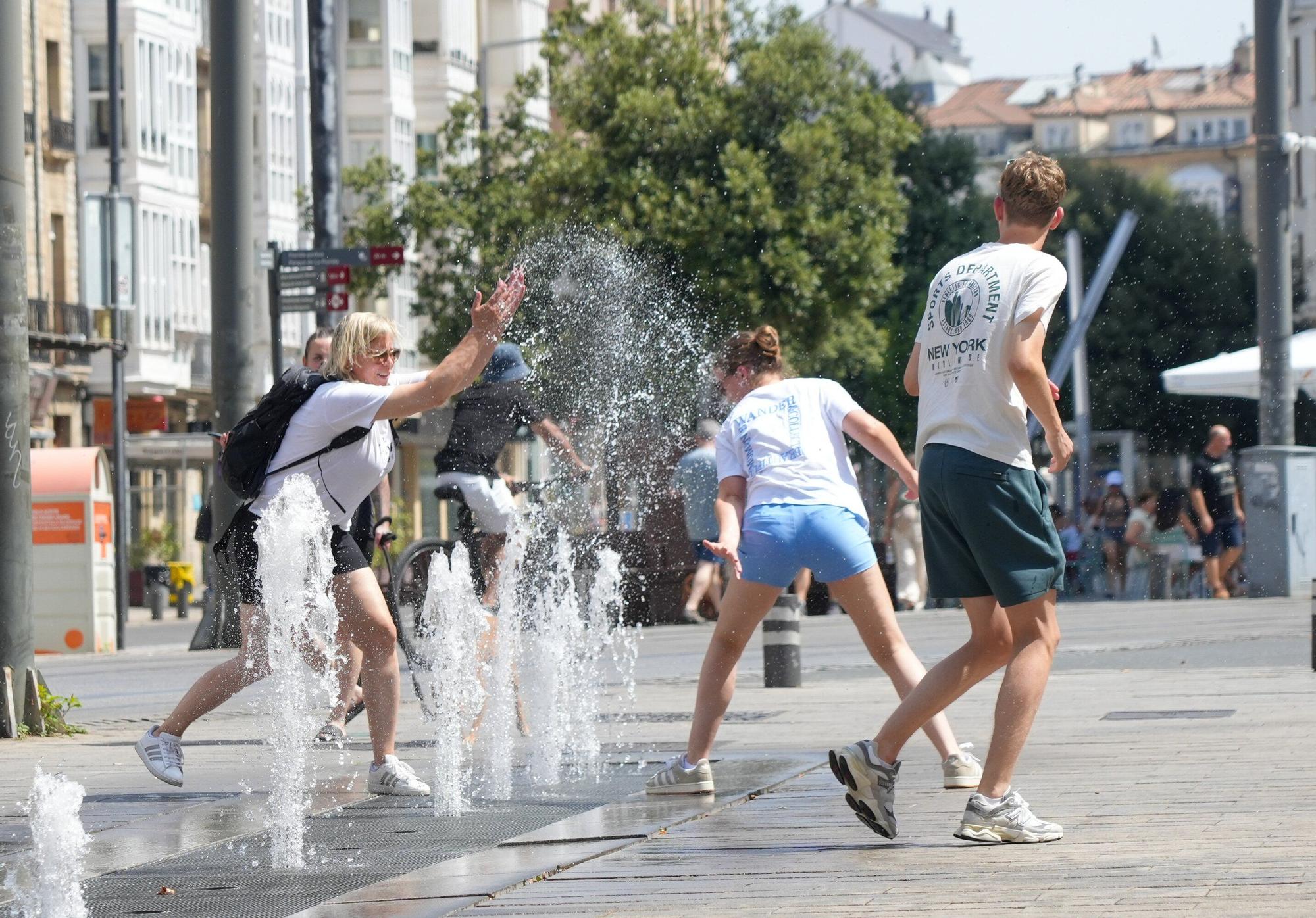 En imágenes: Vitoria se achicharra en plena ola de calor