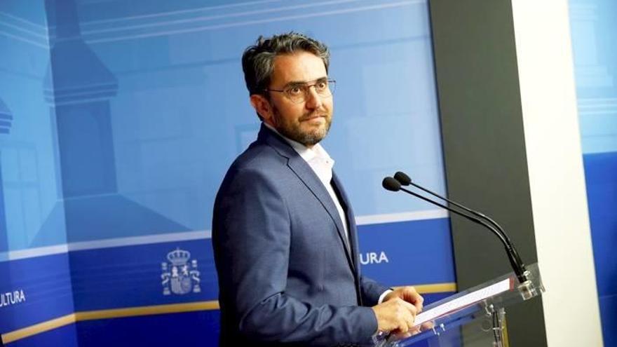 - El ministro de Cultura Máxim Huerta, anuncia su dimisión durante su comparecencia esta tarde en la sede del ministerio