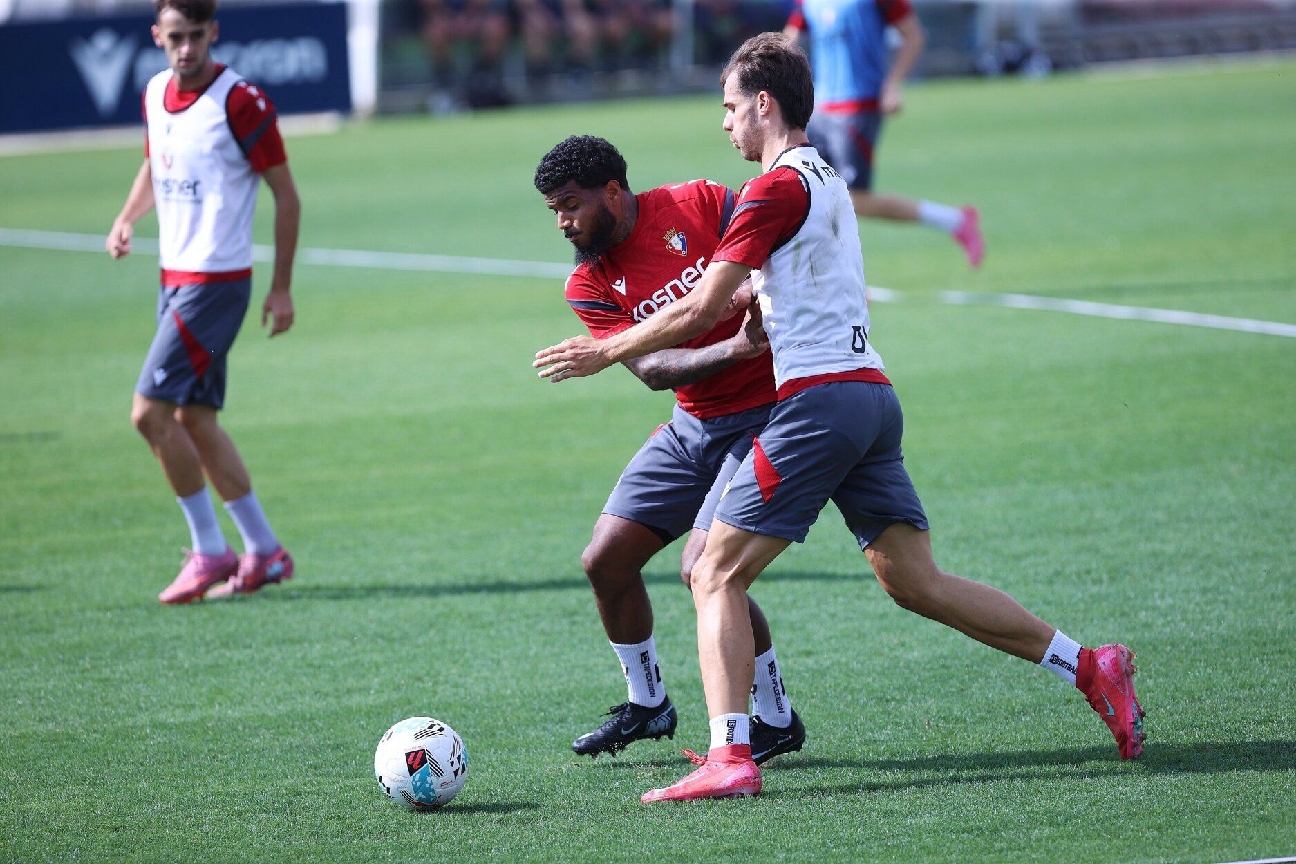 Fotos del entrenamiento de Osasuna (13/08/2025)