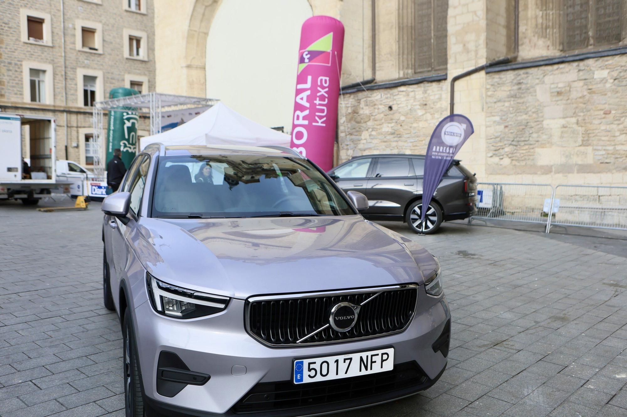 En imágenes: Buen tiempo y buen ambiente en la Conquista de la Almendra (¡Búscate en las fotos!)