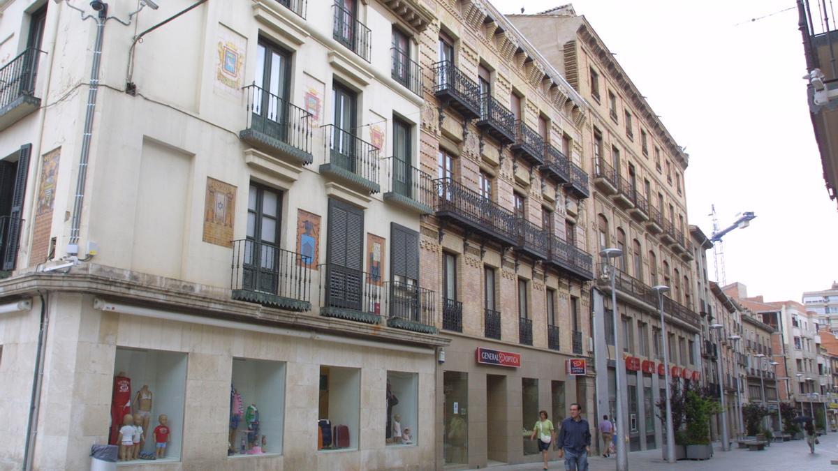 Las primeras cámaras que se colocaron en 2006 en la plaza de Los Fueros.