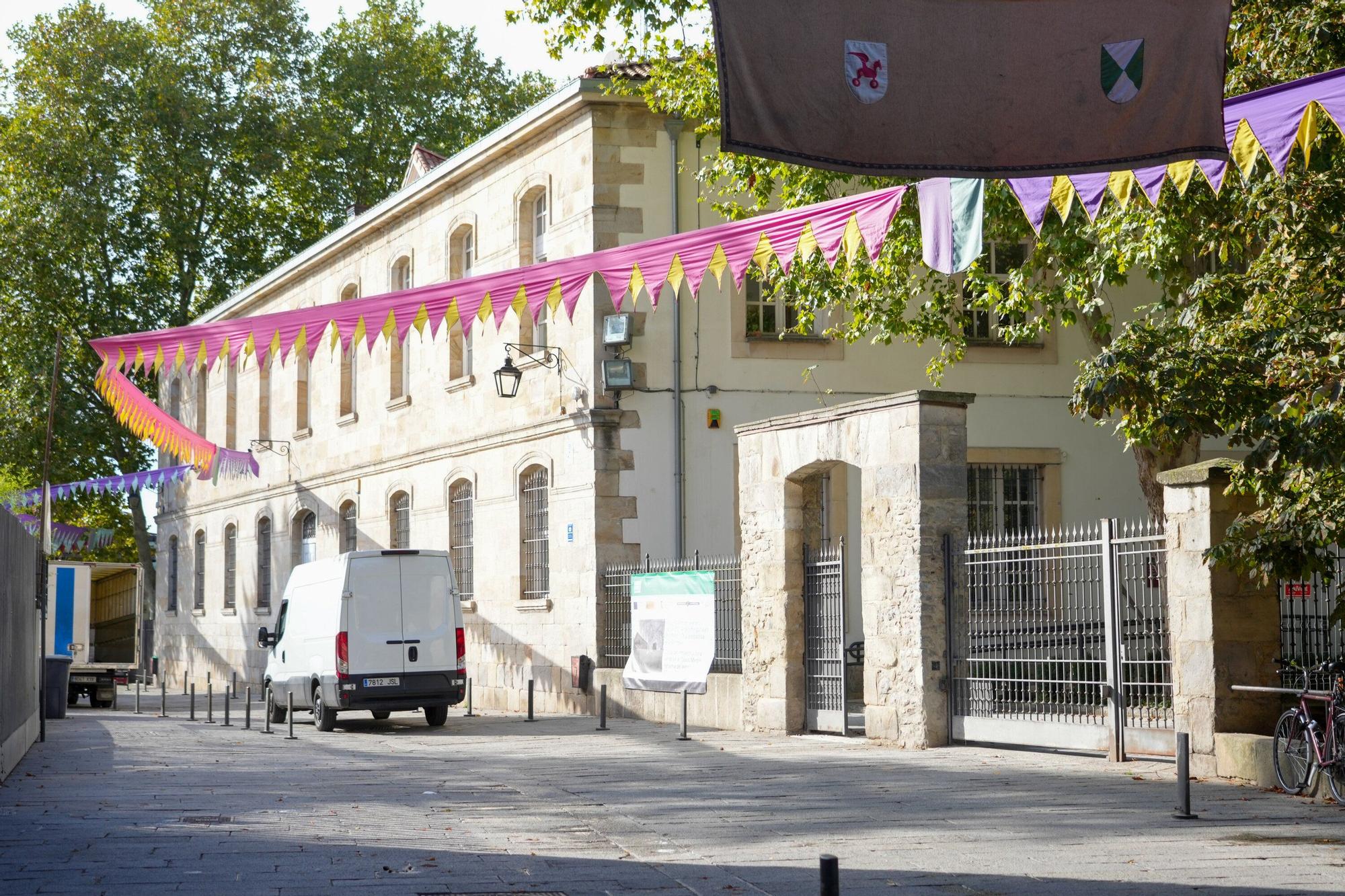 En imágenes: Vitoria se prepara para el Mercado Medieval