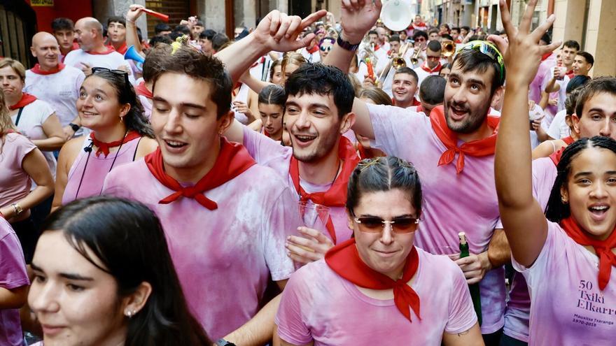 Fiesta absoluta en el Txiki Eguna de Elgoibar