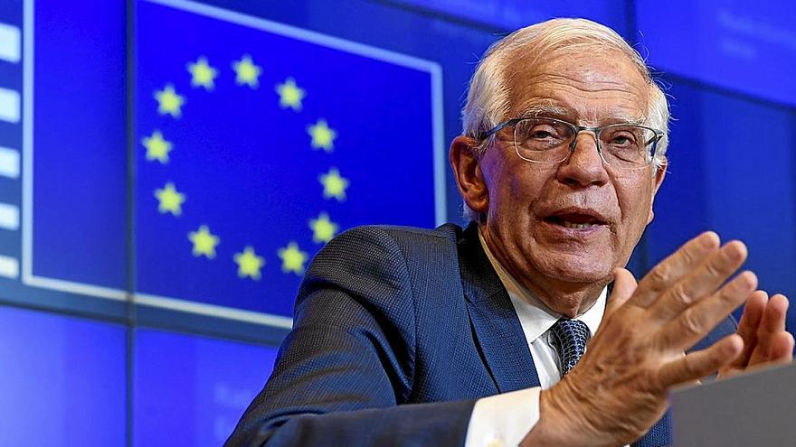 Borrell aboga por una defensa europea pero sin un Ejército común