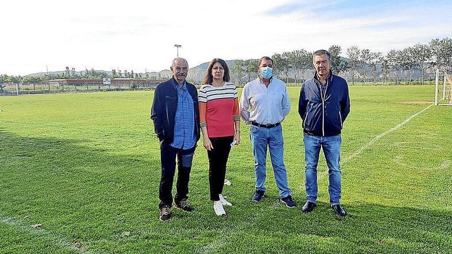 Representantes municipales, en las viejas instalaciones del Nuevo San Juan de Mendavia.