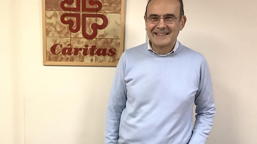 El magistrado jubilado Jaime Tapia ya es el nuevo director de Cáritas Vitoria