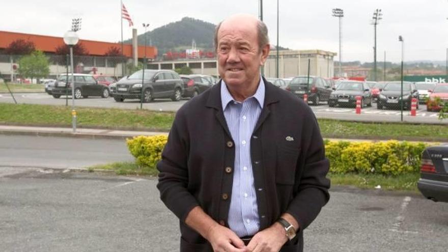 Imagen de archivo del extécnico rojiblanco, Howard Kendall