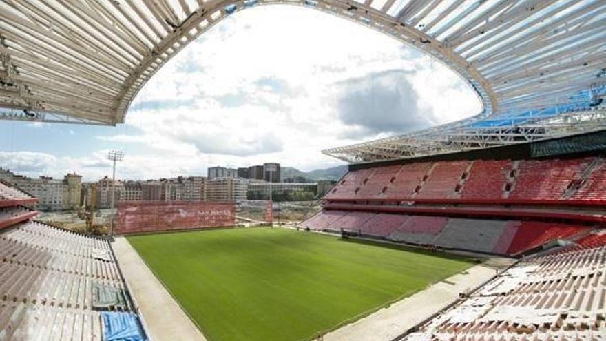 El césped de San Mamés ya está instalado