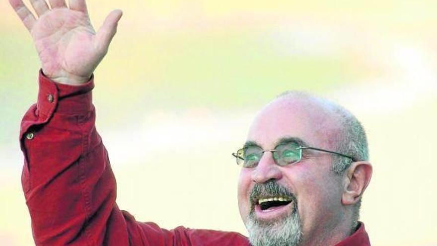 Bob Hoskins, en una imagen de 2002 en el Festival de San Sebastián, donde recibió el Premio Donostia.