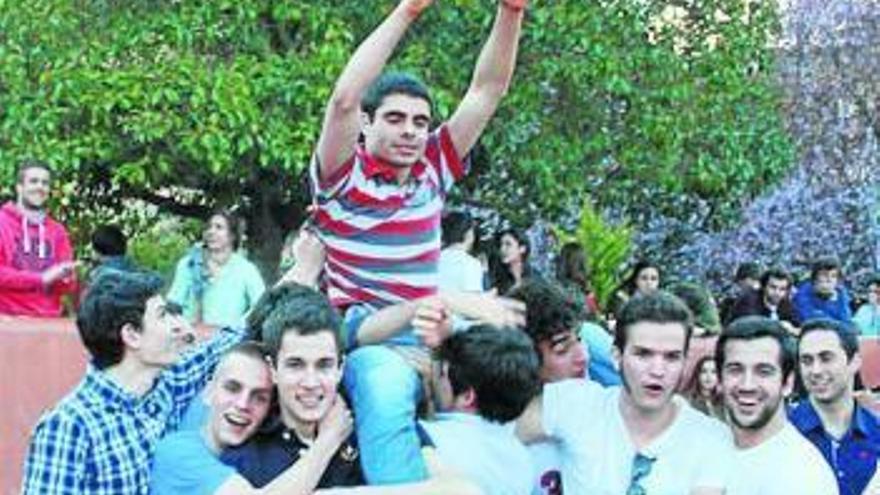 Mambrilla recibió un premio en una capea el año pasado.