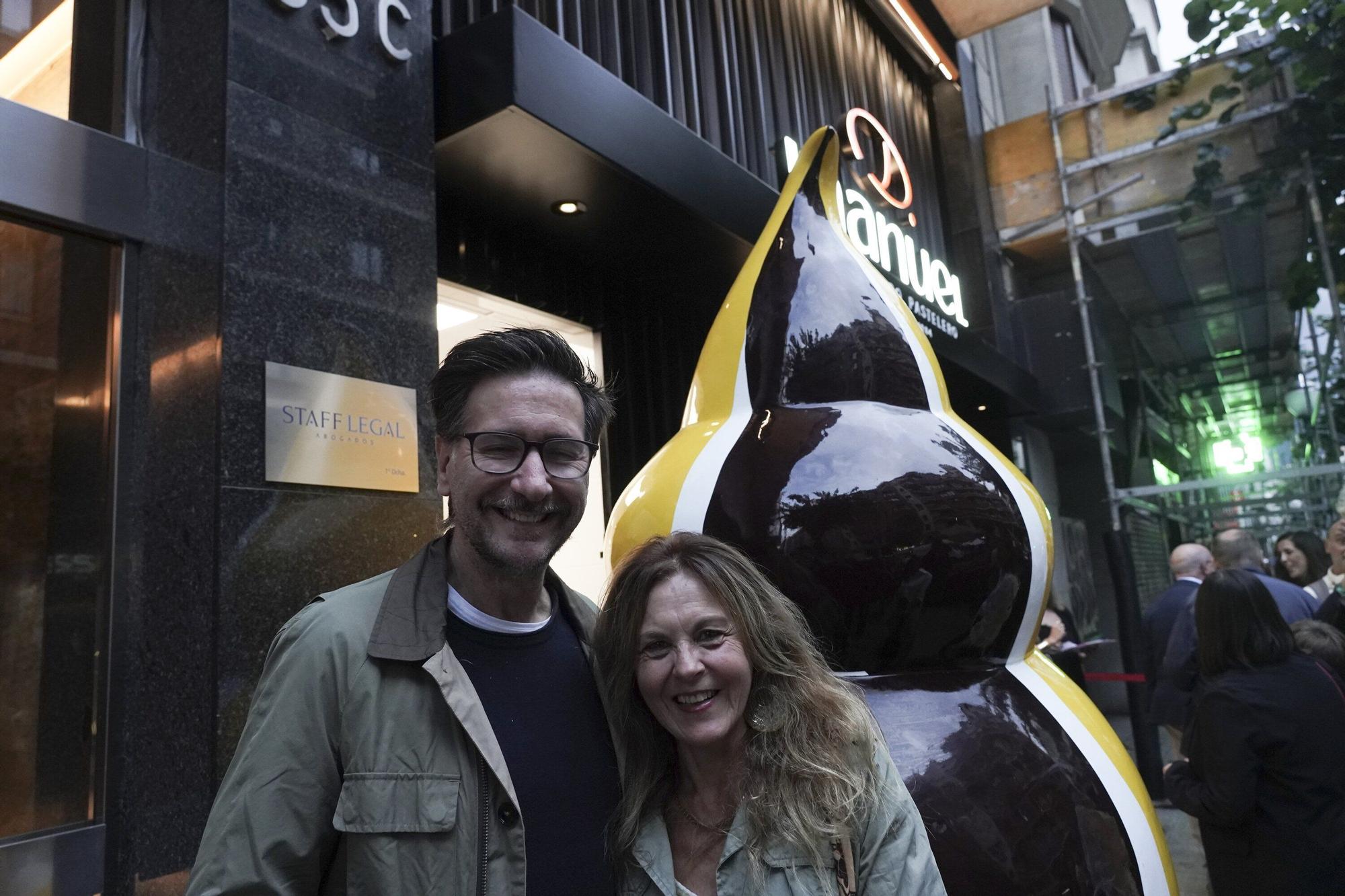 En imágenes: Don Manuel inaugura una nueva pastelería