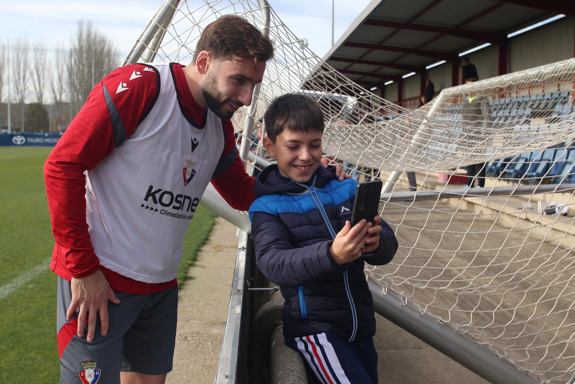 Fotos del entrenamiento en Tajonar en la víspera del Osasuna - Levante