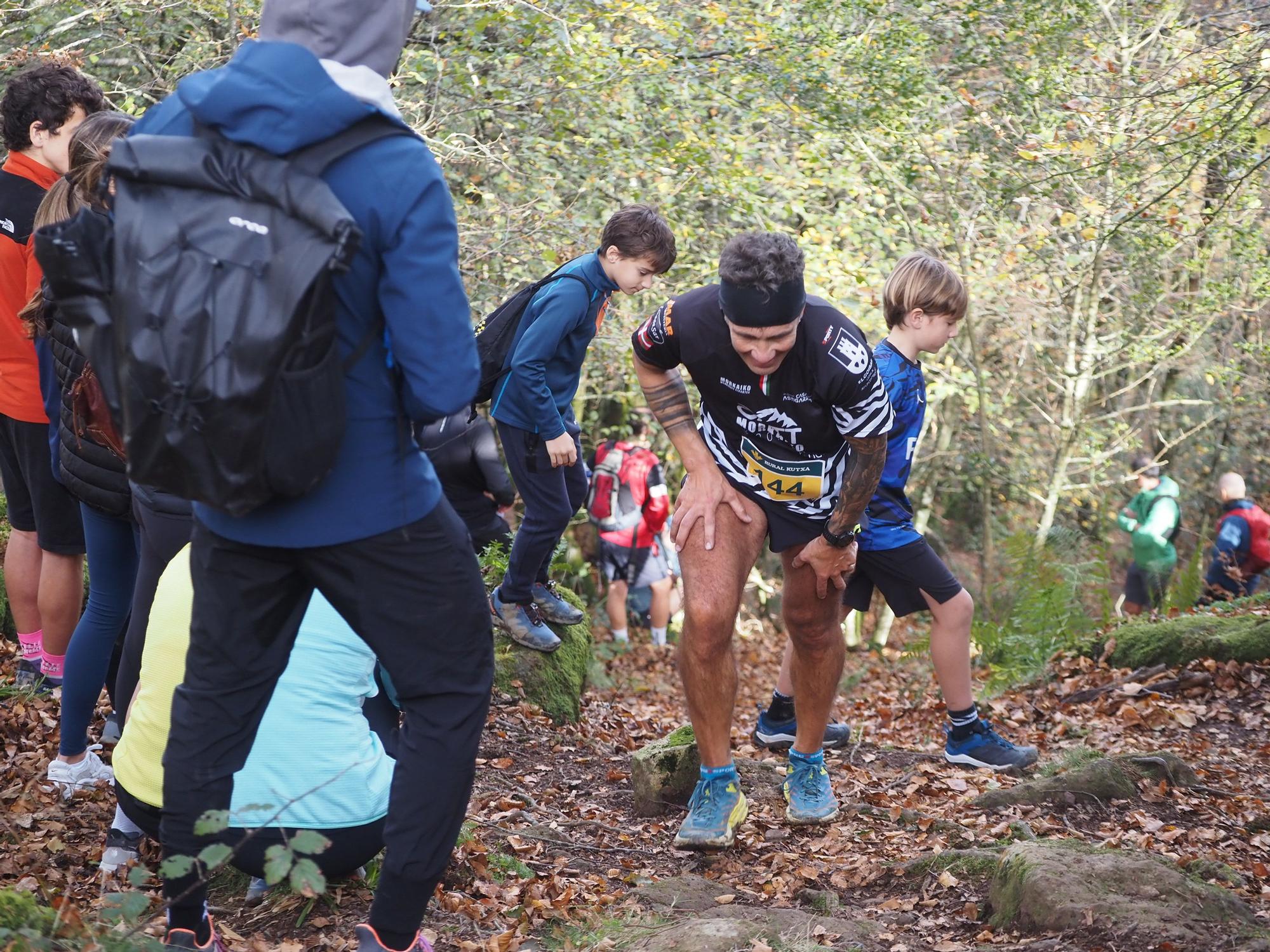 La llegada de los corredores a Karakate, en imágenes