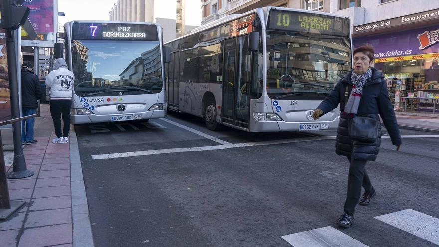 Tuvisa busca cómo reforzar el transporte público en Zabalgana