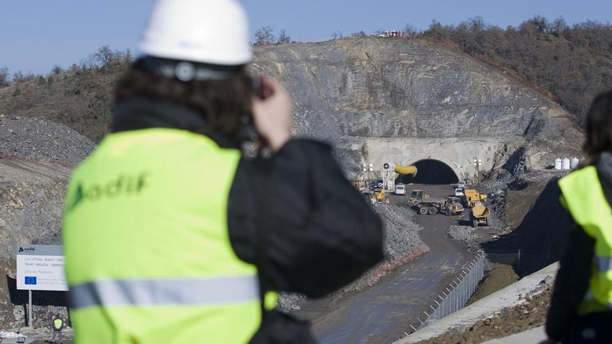 Malestar en Ribera Baja por la luz verde al TAV