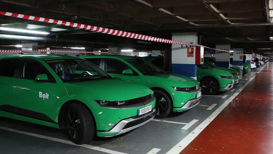 8 denuncias de 1.000 euros a vehículos Bolt en su primer mes: varias junto a discotecas y en fin de semana