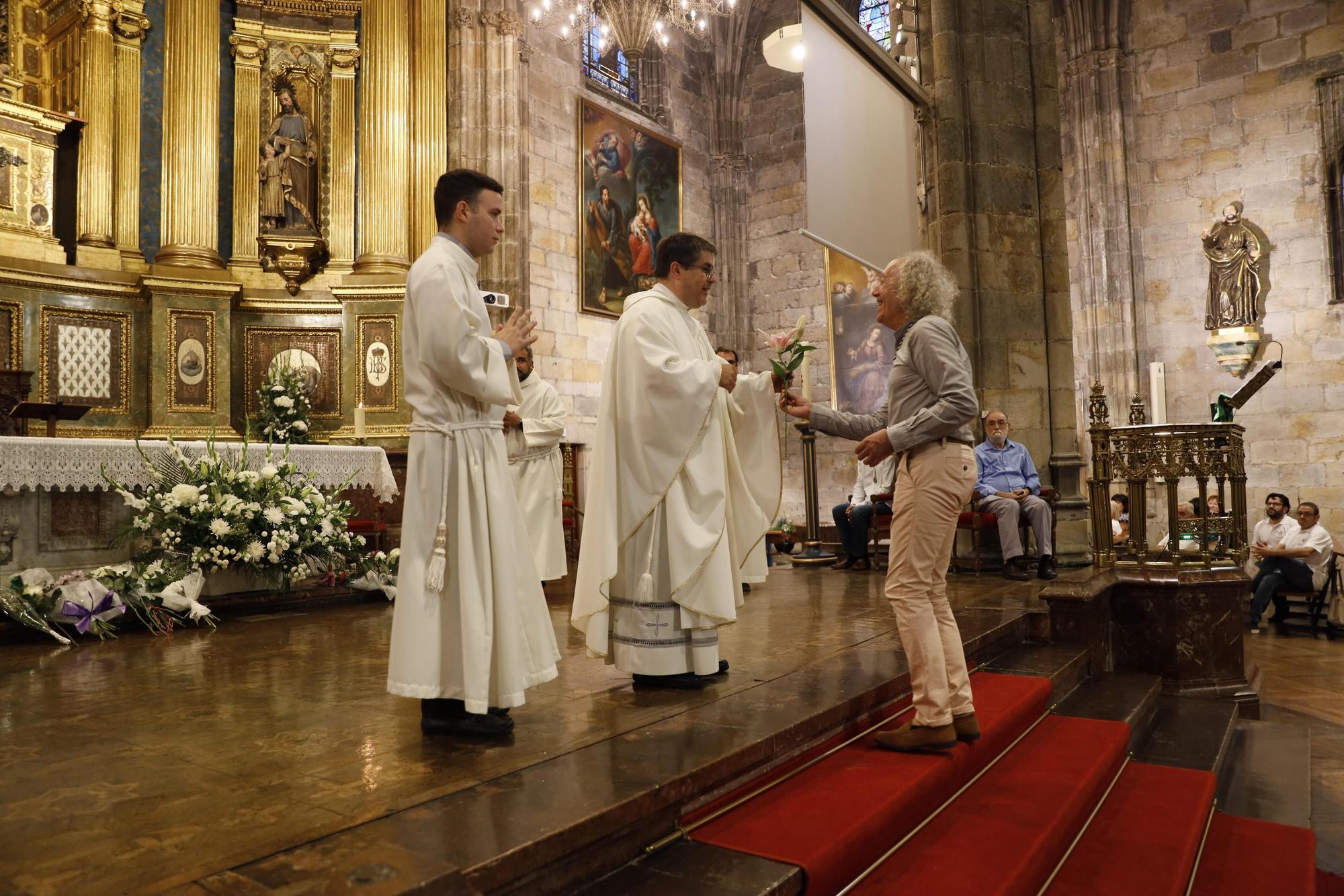 En imágenes: Una popular misa celebra los 125 años de la coronación de la Virgen de Begoña