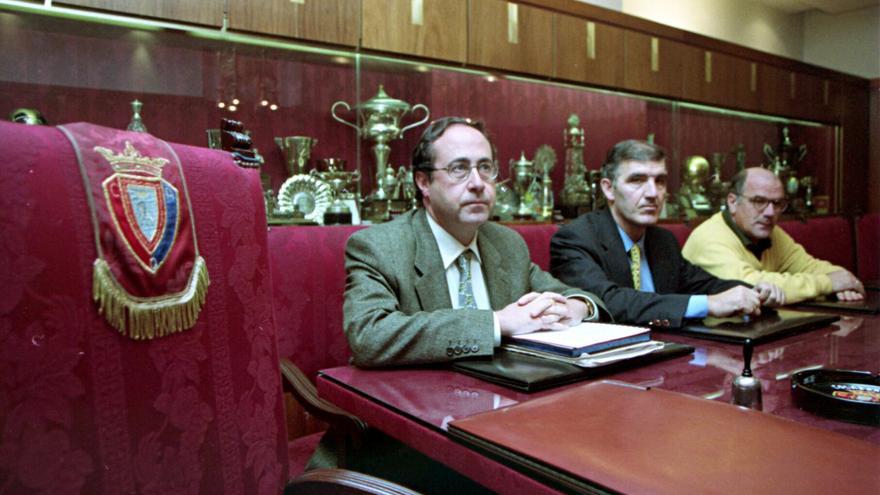 17 noviembre de 1997: la junta de Irigaray presenta su dimisión en Osasuna