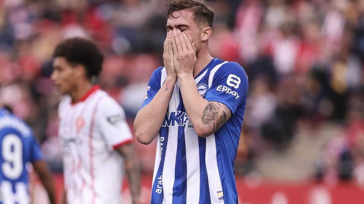 En imágenes: Todas las fotos del Girona FC - Alavés en el estadio Montilivi