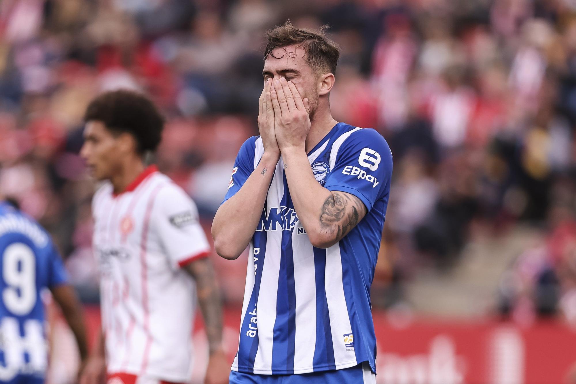 En imágenes: Todas las fotos del Girona FC - Alavés en el estadio Montilivi