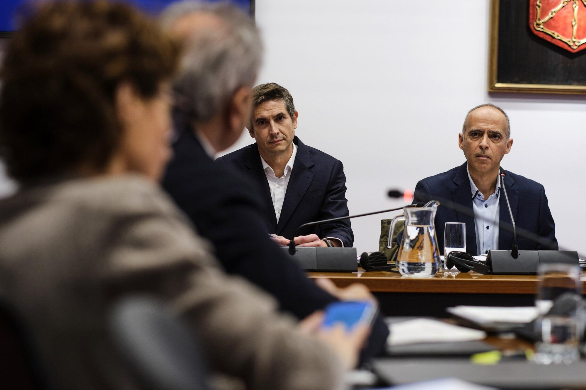 Los redactores del proyecto de los túneles de Belate, en la comisión de investigación