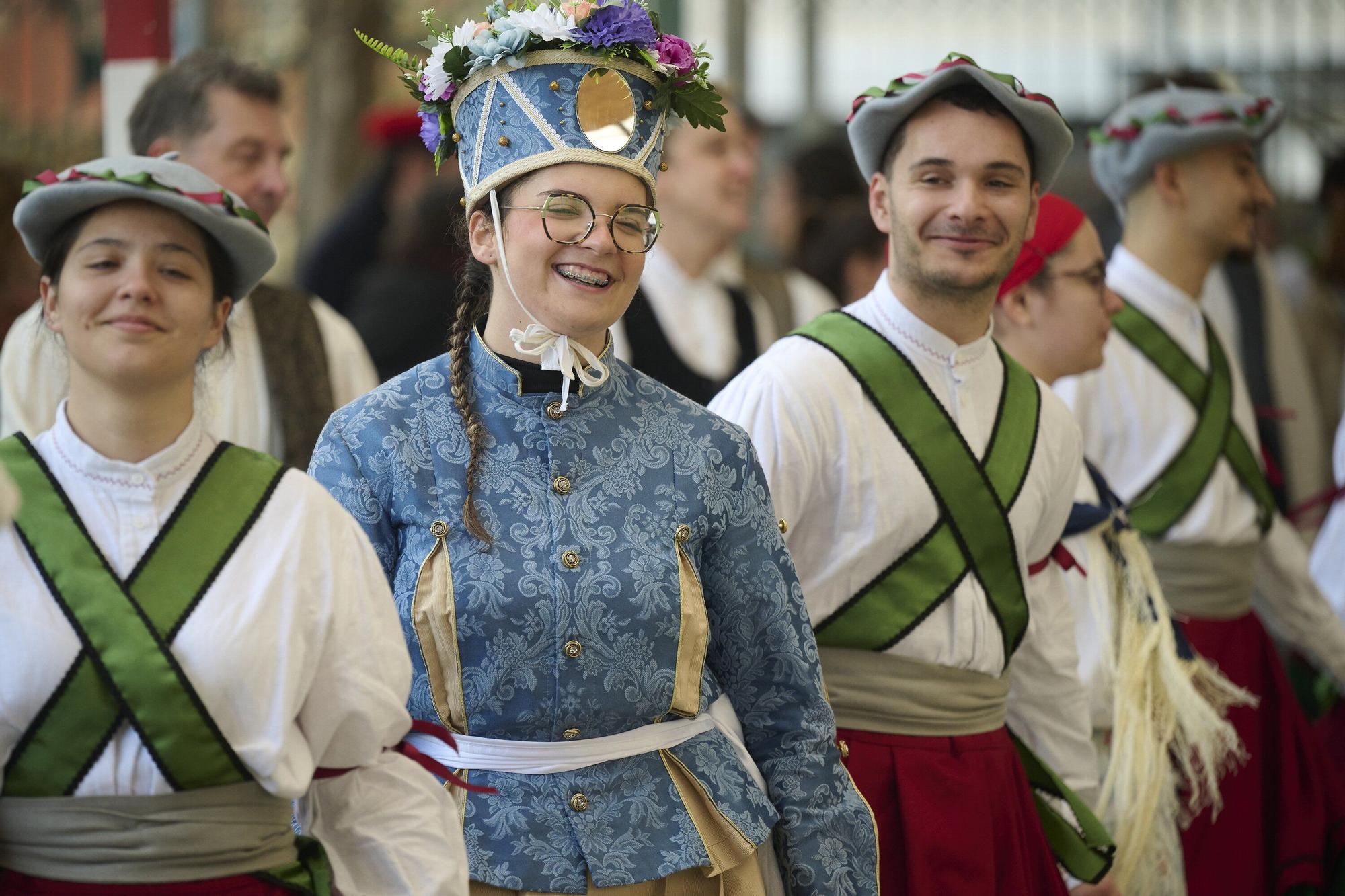 III Día del grupo de danzas Larratz