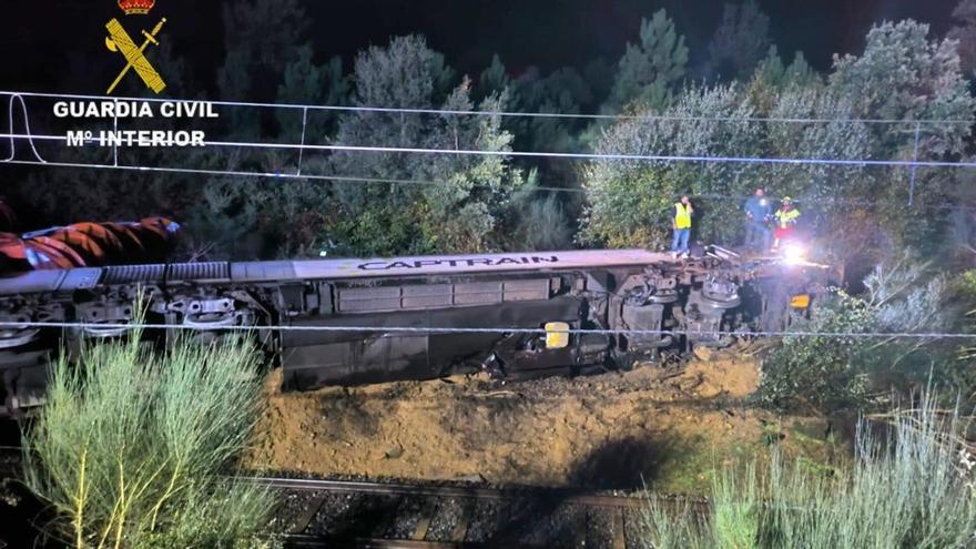 Descarrila un tren de mercancías en Pontevedra