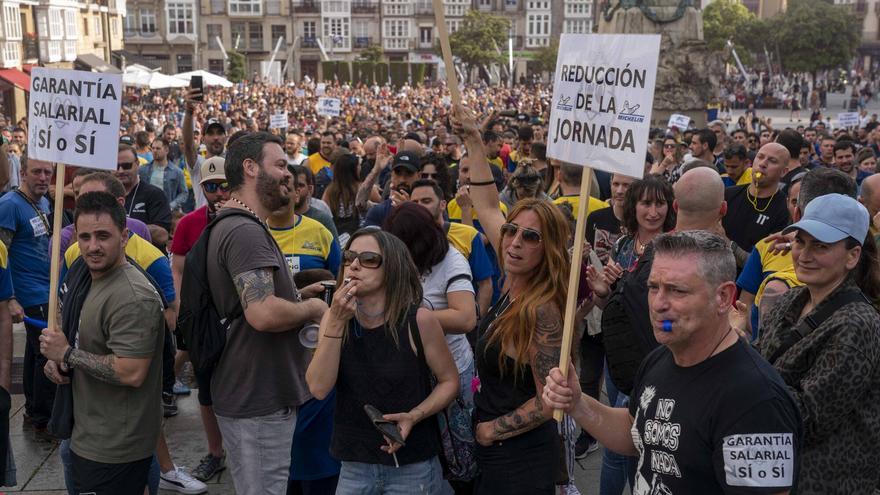 Primera jornada de huelga en una semana clave para el convenio de Michelin