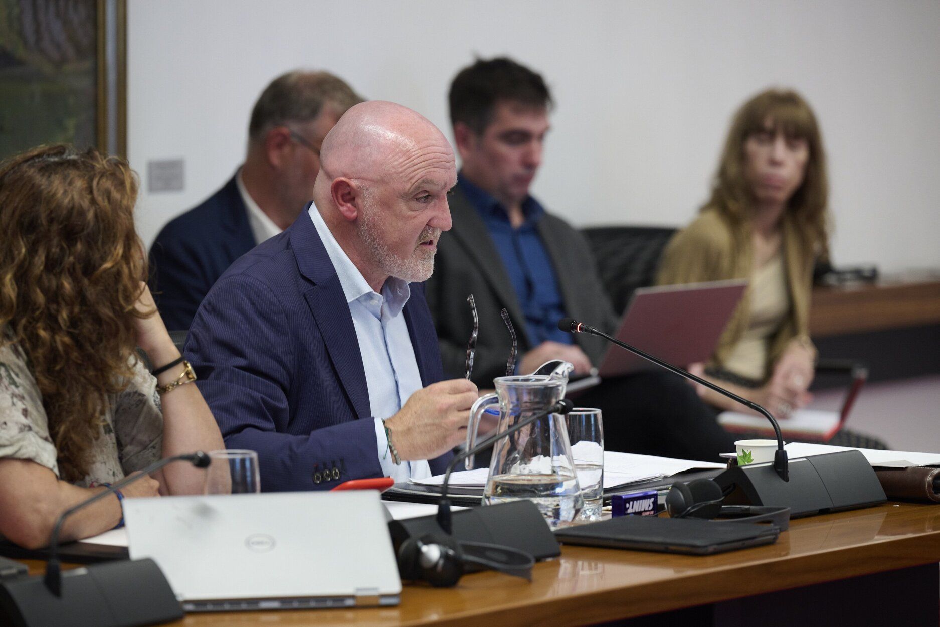 Chivite, en la Comisión de Régimen Foral del Parlamento de Navarra