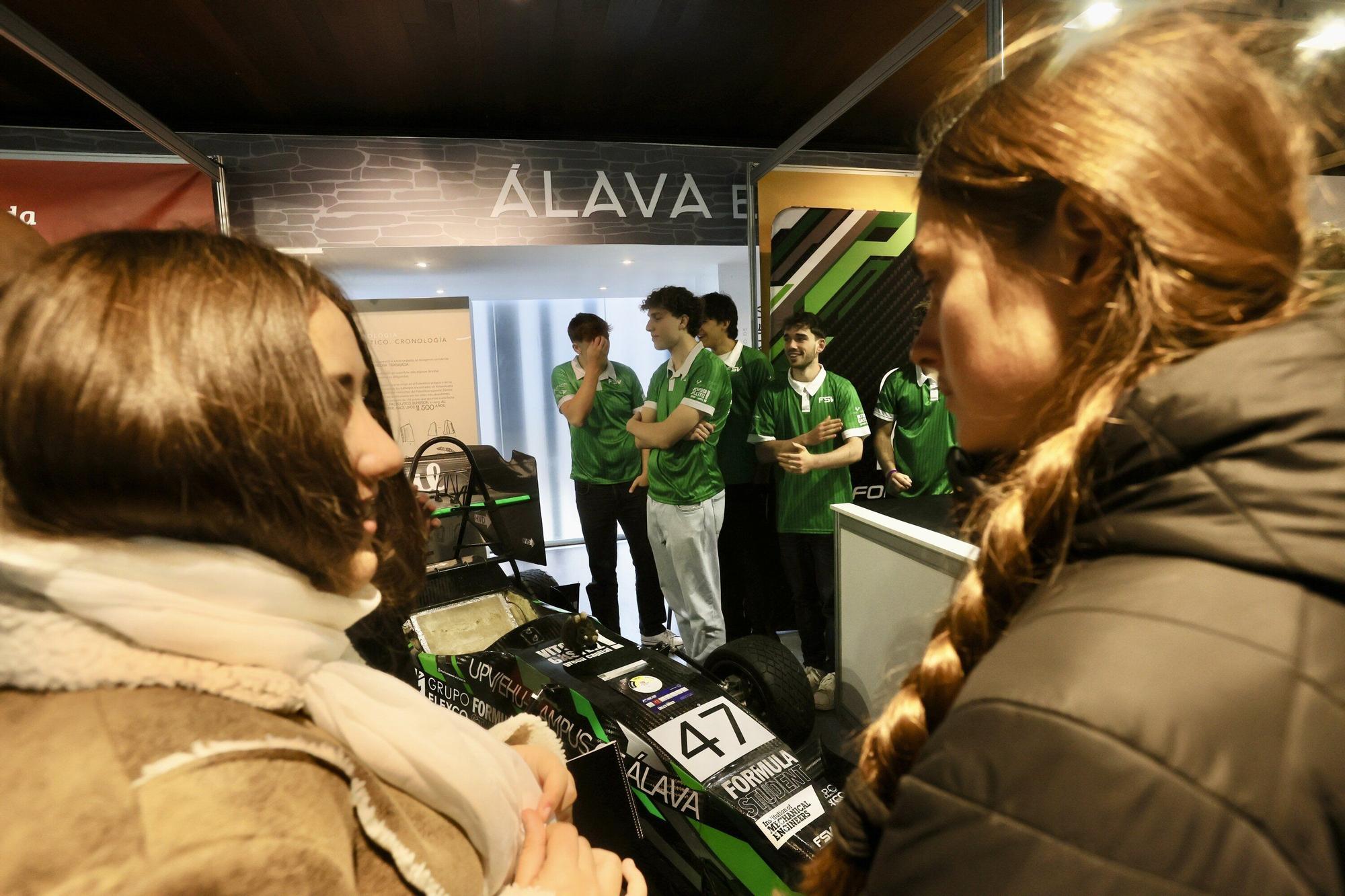 En imágenes: El Museo Bibat abre sus puertas a la ciencia