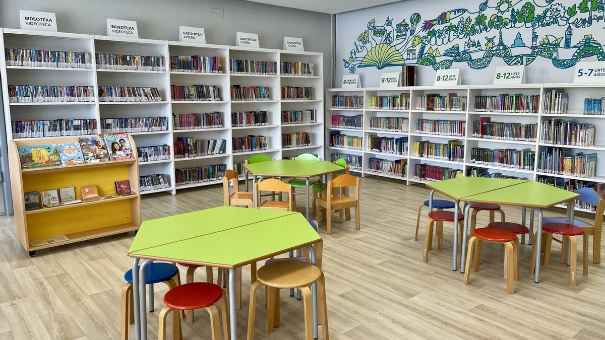 Biblioteca infantil y juvenil del centro cívico Arriaga