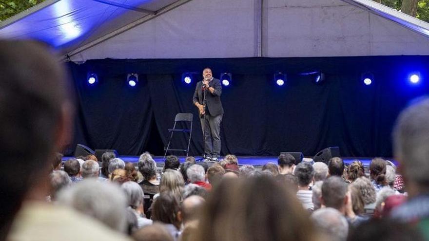 Miguel Miguel cierra el Rincón del Humor por todo lo alto