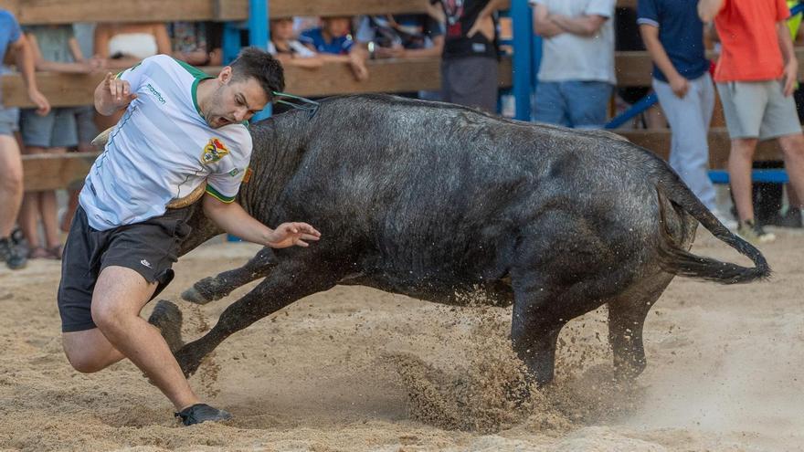 Un joven, trasladado al hospital tras ser corneado por una vaquilla en las fiestas de Barañáin