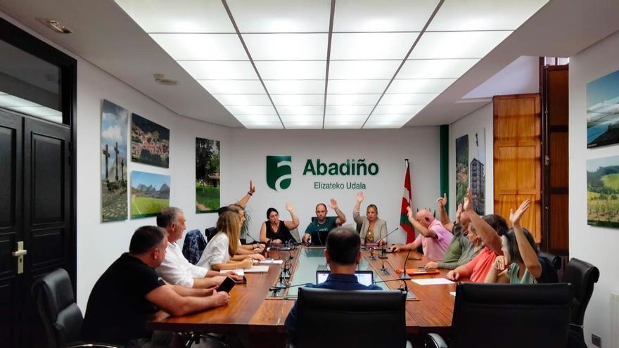 Abadiño aprueba una subida del 3% en tasas, impuestos y precios públicos