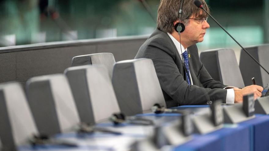 Carles Puigdemont, desde su escaño en el Parlamento Europeo.
