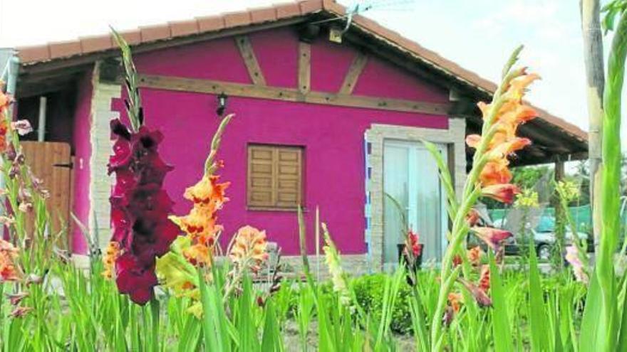 Una familia de Pamplona lucha contra el derribo de su caseta de recreo en La Torrecilla
